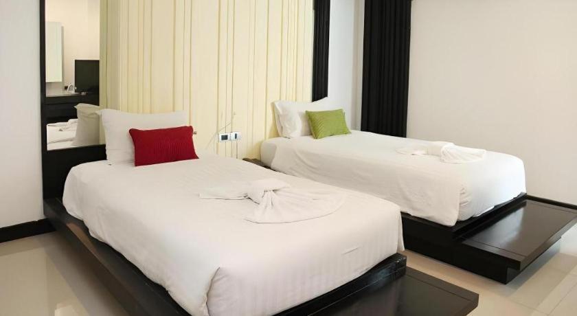 Punyapha Place Pattaya Eksteriør bilde