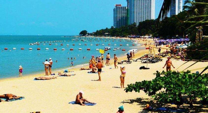 Punyapha Place Pattaya Eksteriør bilde