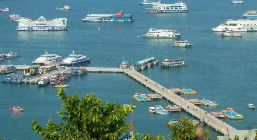 Punyapha Place Pattaya Eksteriør bilde